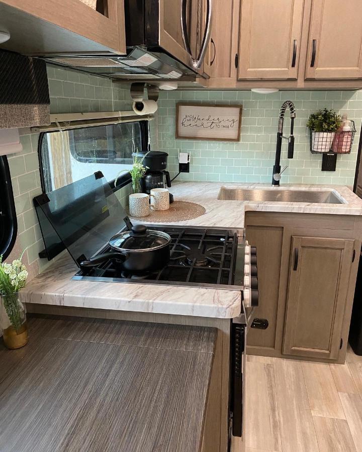 Cozy Rv Experience W/Pool+Spa Near Lake Conroe Willis 外观 照片