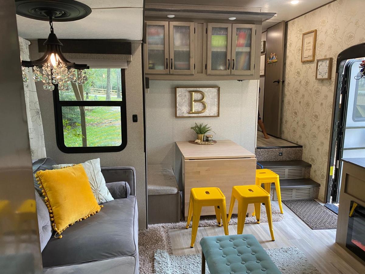 Cozy Rv Experience W/Pool+Spa Near Lake Conroe Willis 外观 照片