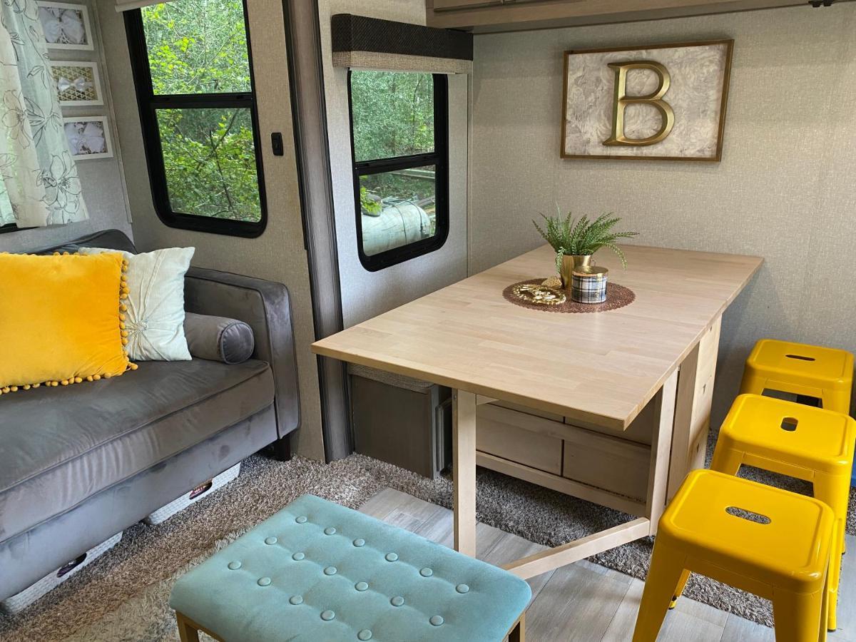 Cozy Rv Experience W/Pool+Spa Near Lake Conroe Willis 外观 照片